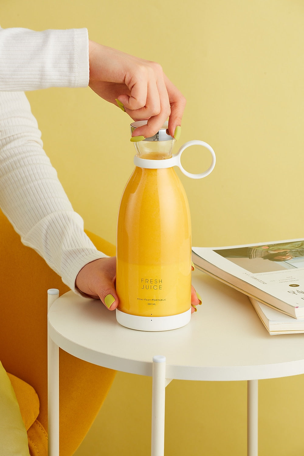 Portable Blender Bottle - USB Rechargeable Personal Smoothie Maker